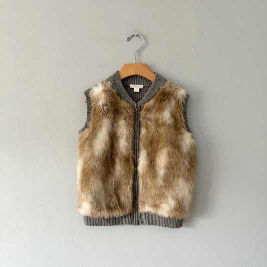 Crewcuts / Faux fur knit vest / 8Y