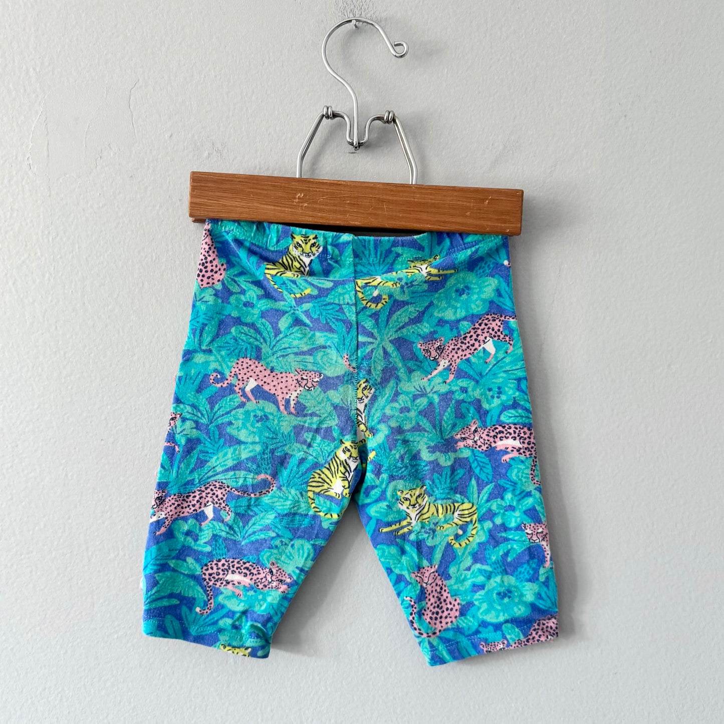 Hatley / Leopard x green biker shorts / 4T