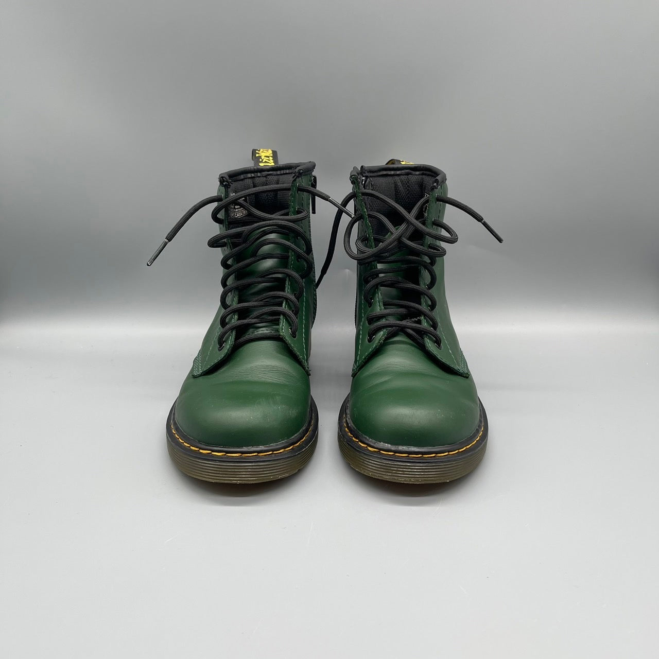 Dr. Martens / Boots / J3