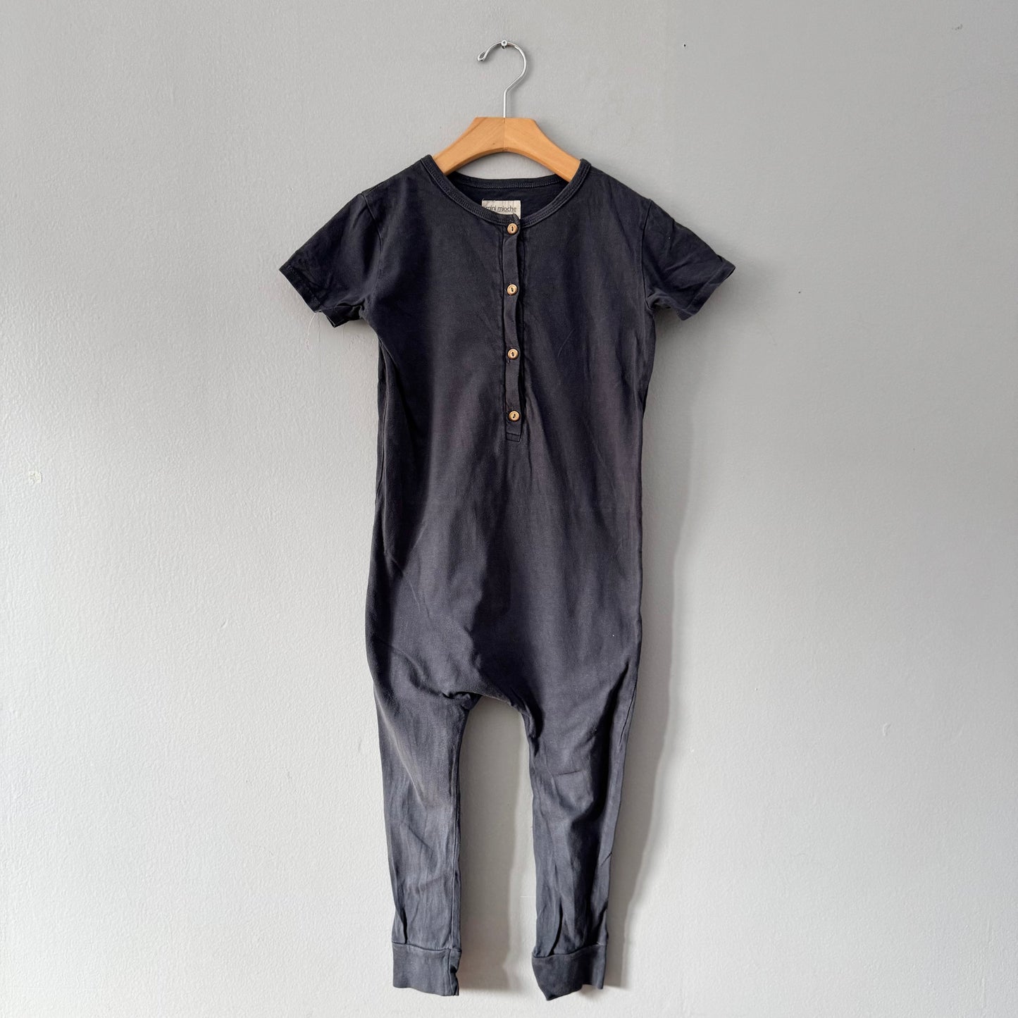 Mini mioche / Dark grey short sleeve romper / 6Y