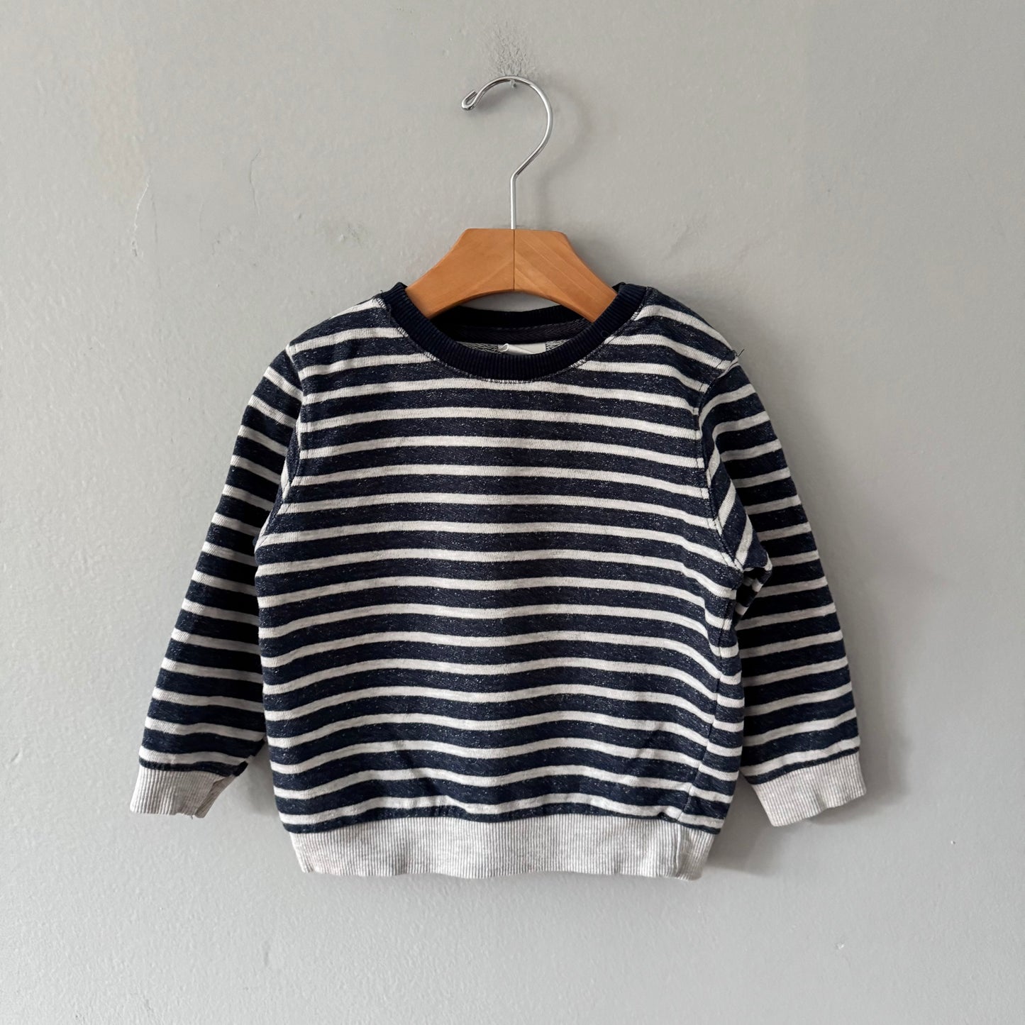 Zara / Navy white stripe sweatshirt / 2-3Y