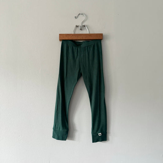 Little & Lively / Green leggings / 3Y