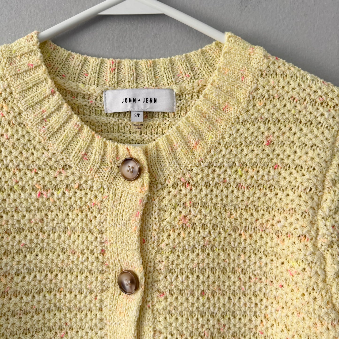 John + Jenn / Light yellow cardigan / Women S