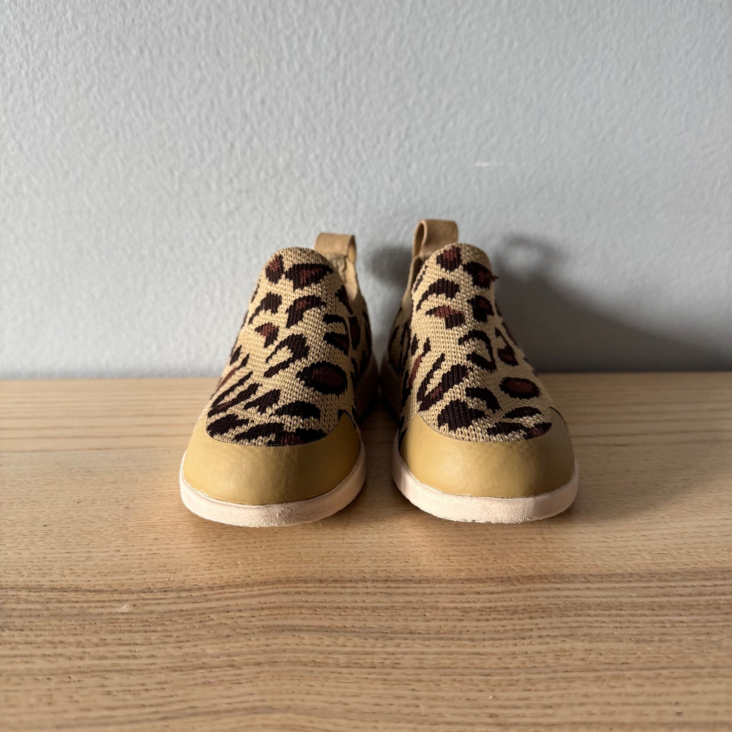 Hey Folks / Leopard knit shoes / US6