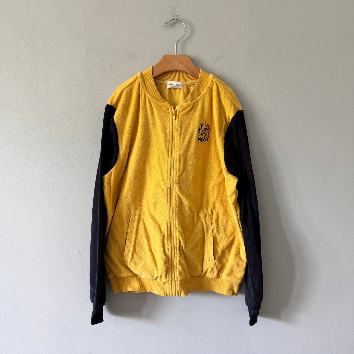 Miles the label / Yellow x black pile zip up / 14Y