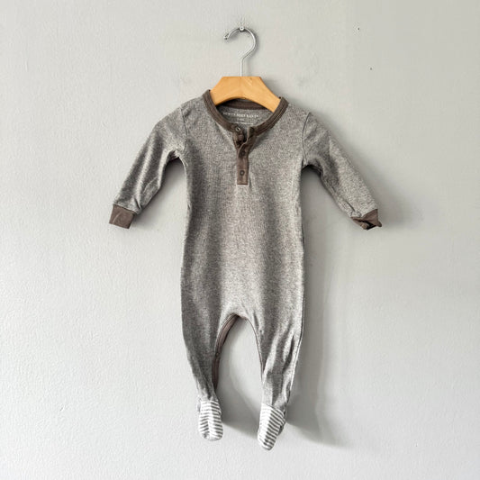 Burt Bees baby / Light grey romper / 3-6M