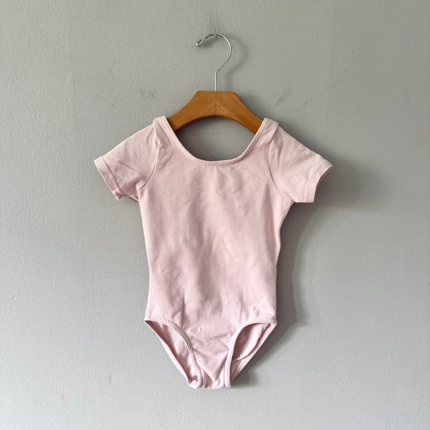 Mondor / Light pink leotard / 6Y