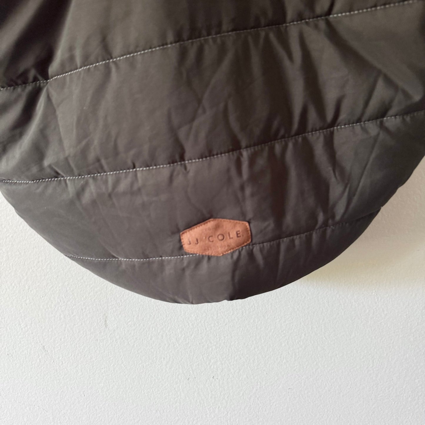 JJ Cole / Car seat cover - Black