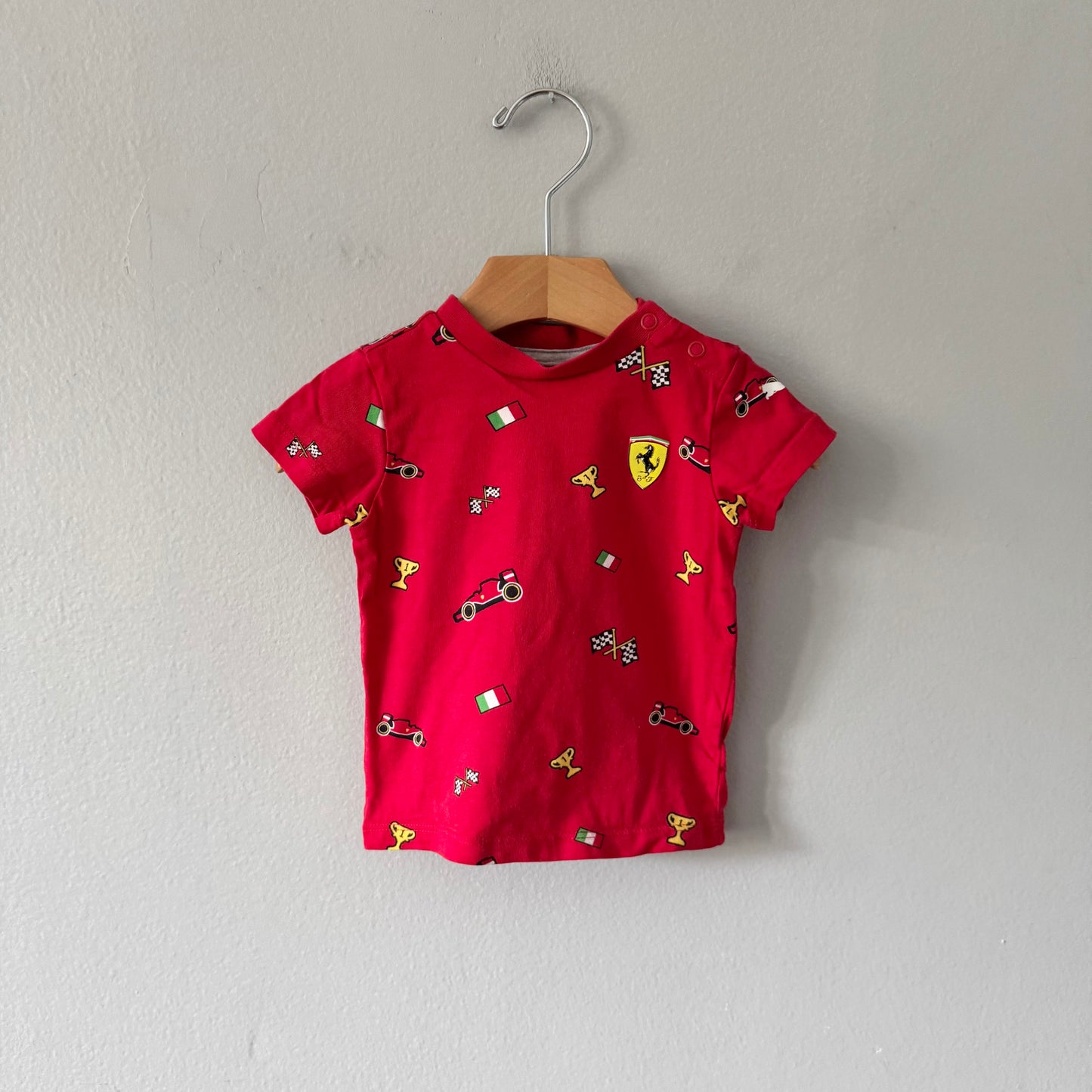 Puma / Red T-shirt / 4-6M
