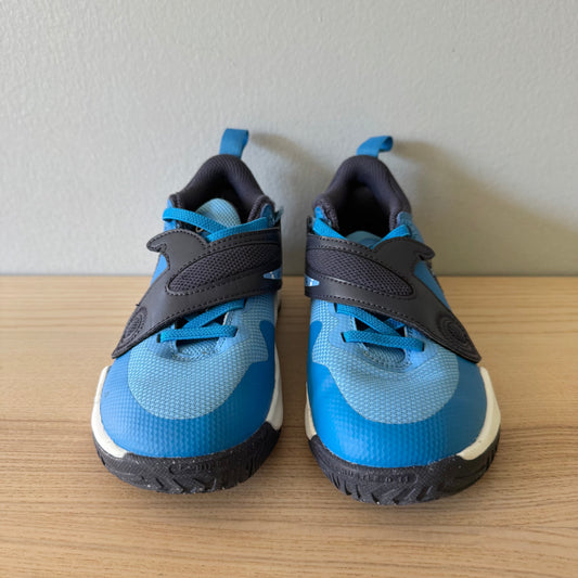 Nike / Sneaker / US13