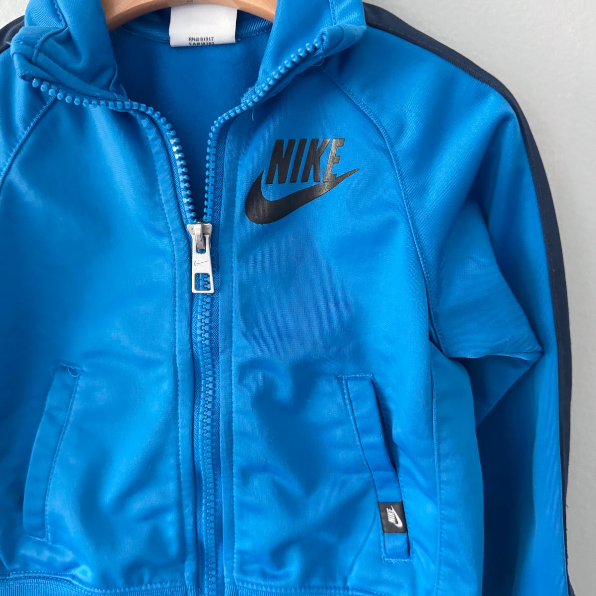 Nike / Blue x black track suit set / 2T