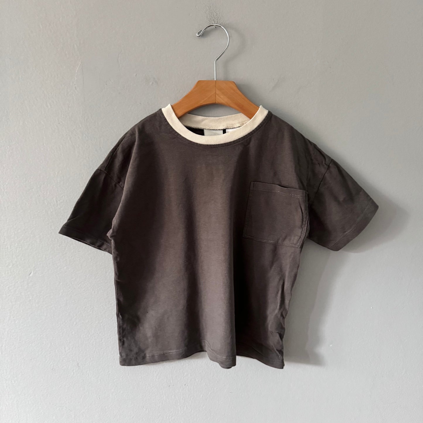 Zara / Grey T-shirt / 6Y