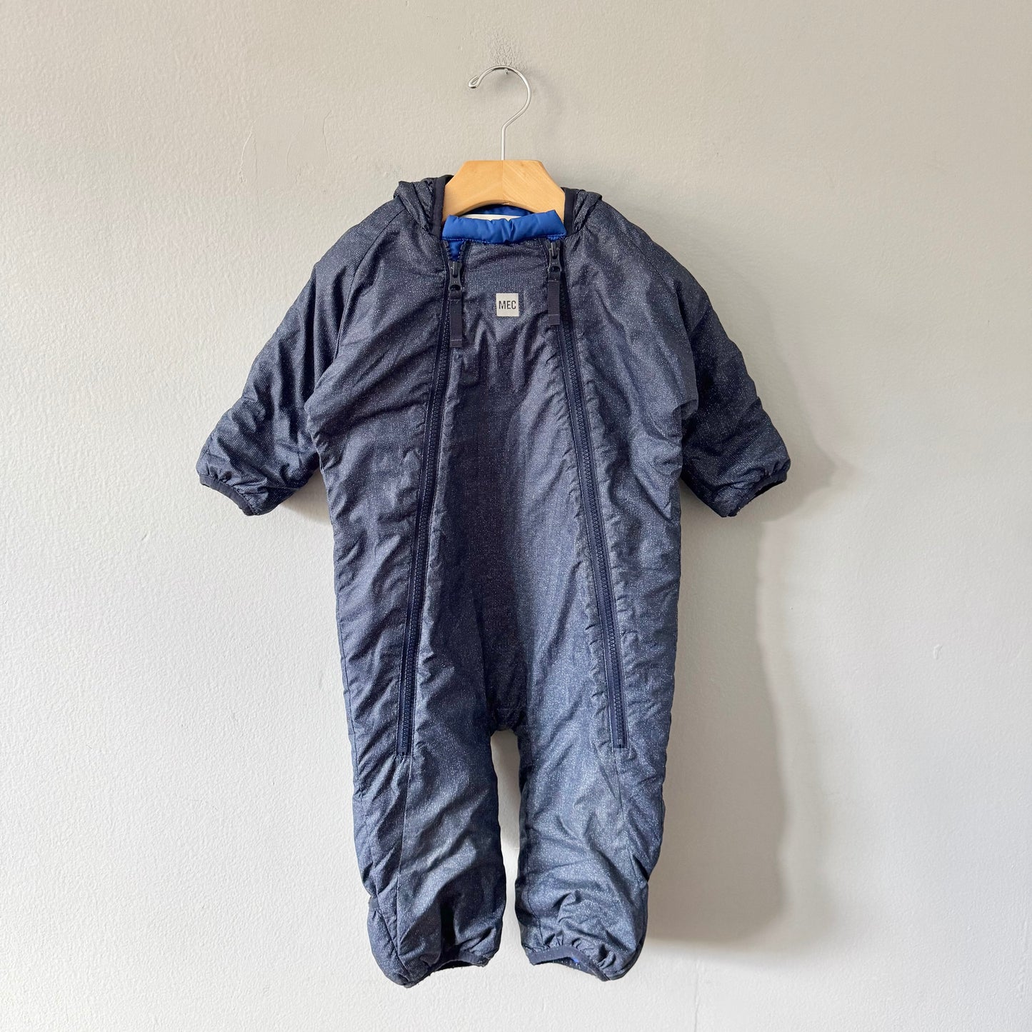 Mec / Light puffer snow suit / 12M - 2 Available