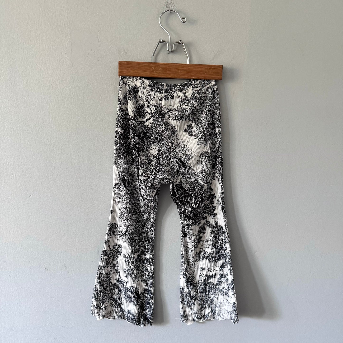 Lala bong bong / Black x white wide pants / 3-4Y