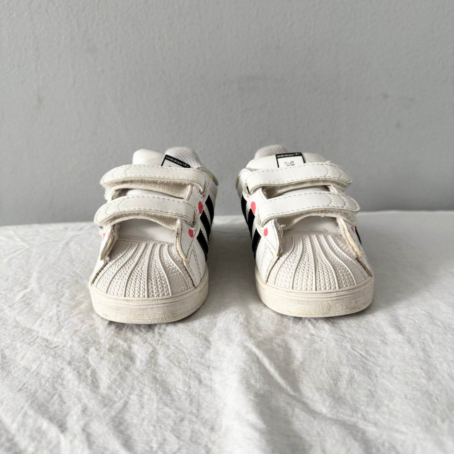 Adidas / Running Shoes / US7