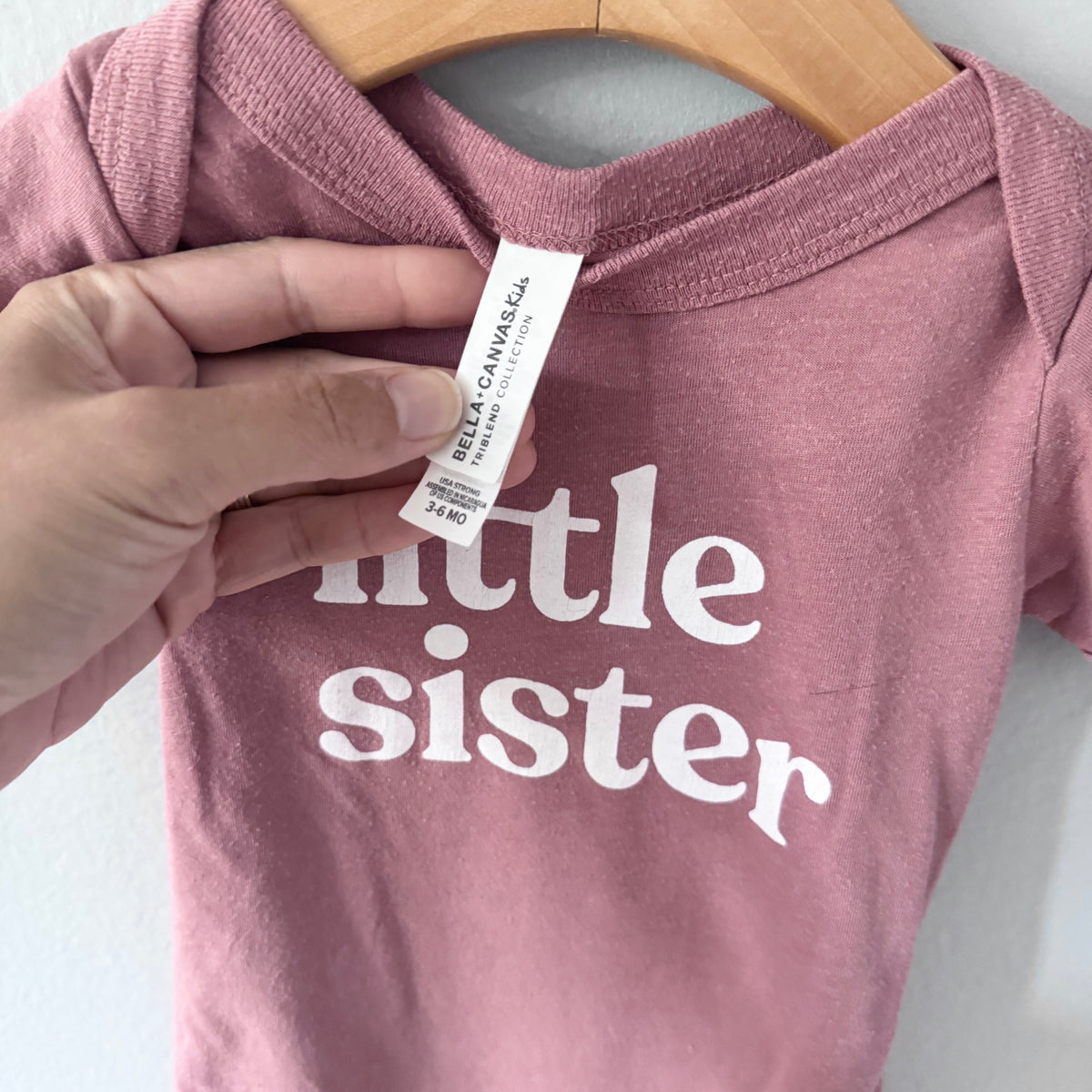 Bella + Canvas / Little Sister onesie / 3-6M