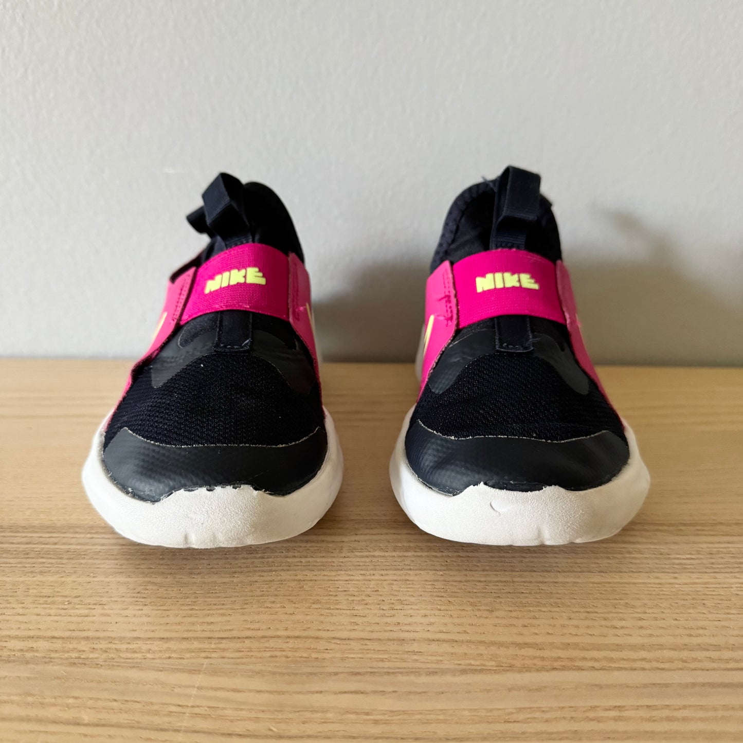 Nike / Slip on shoes / US12