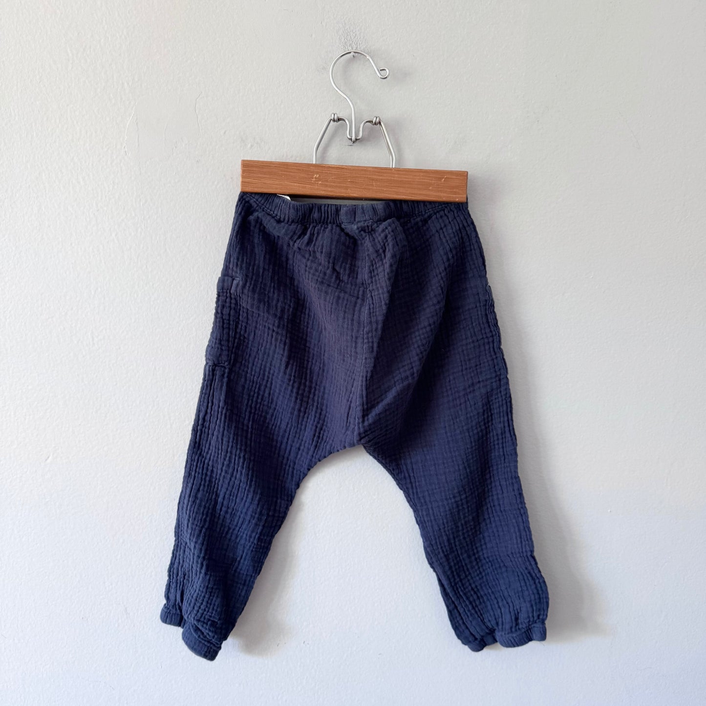 H&M / Navy muslin pants / 2-3Y