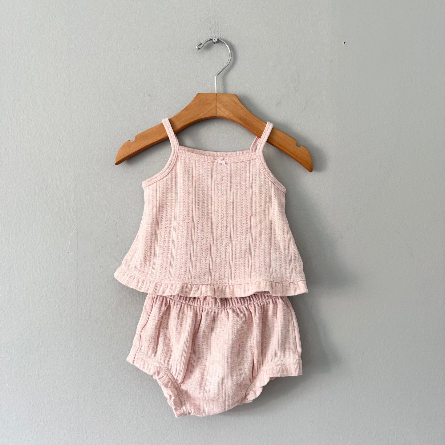 Gap / Light pink cami & shorts set / 6-12M