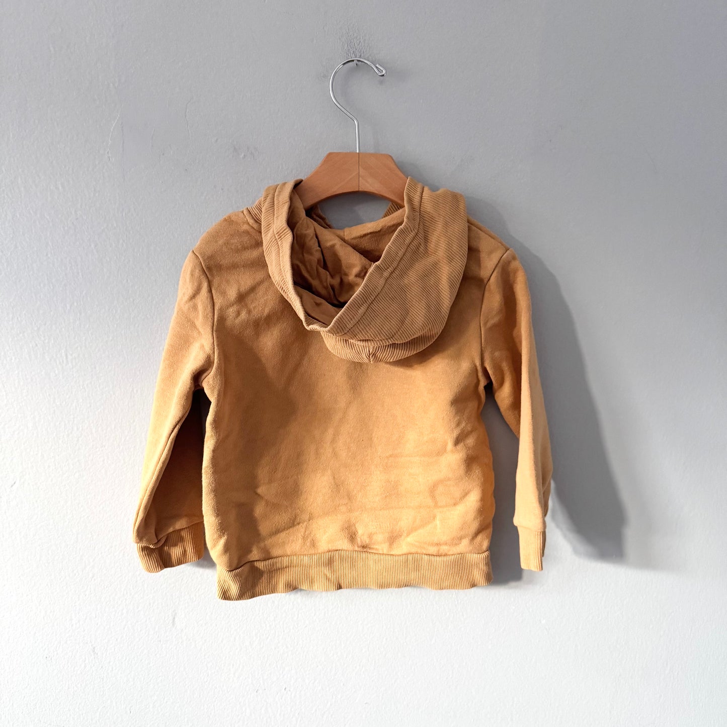 H&M / Camel brown hoodie	/ 2-4T