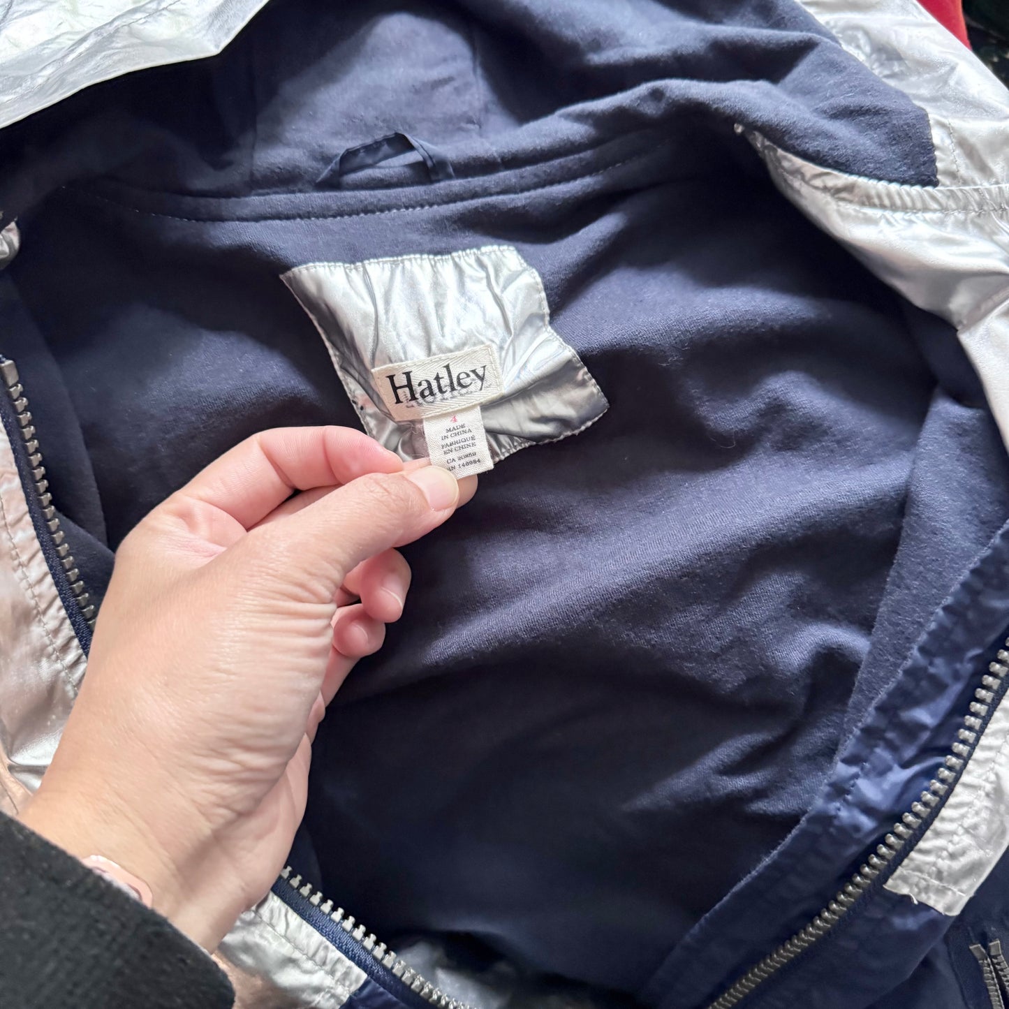 Hatley / Silver x navy nylon jacket / 4Y