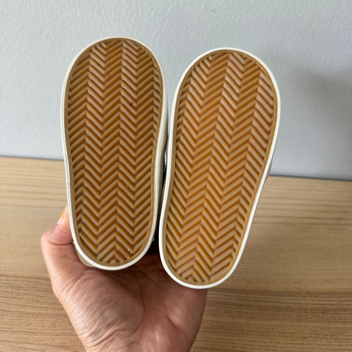 Nike / Sneaker / US7