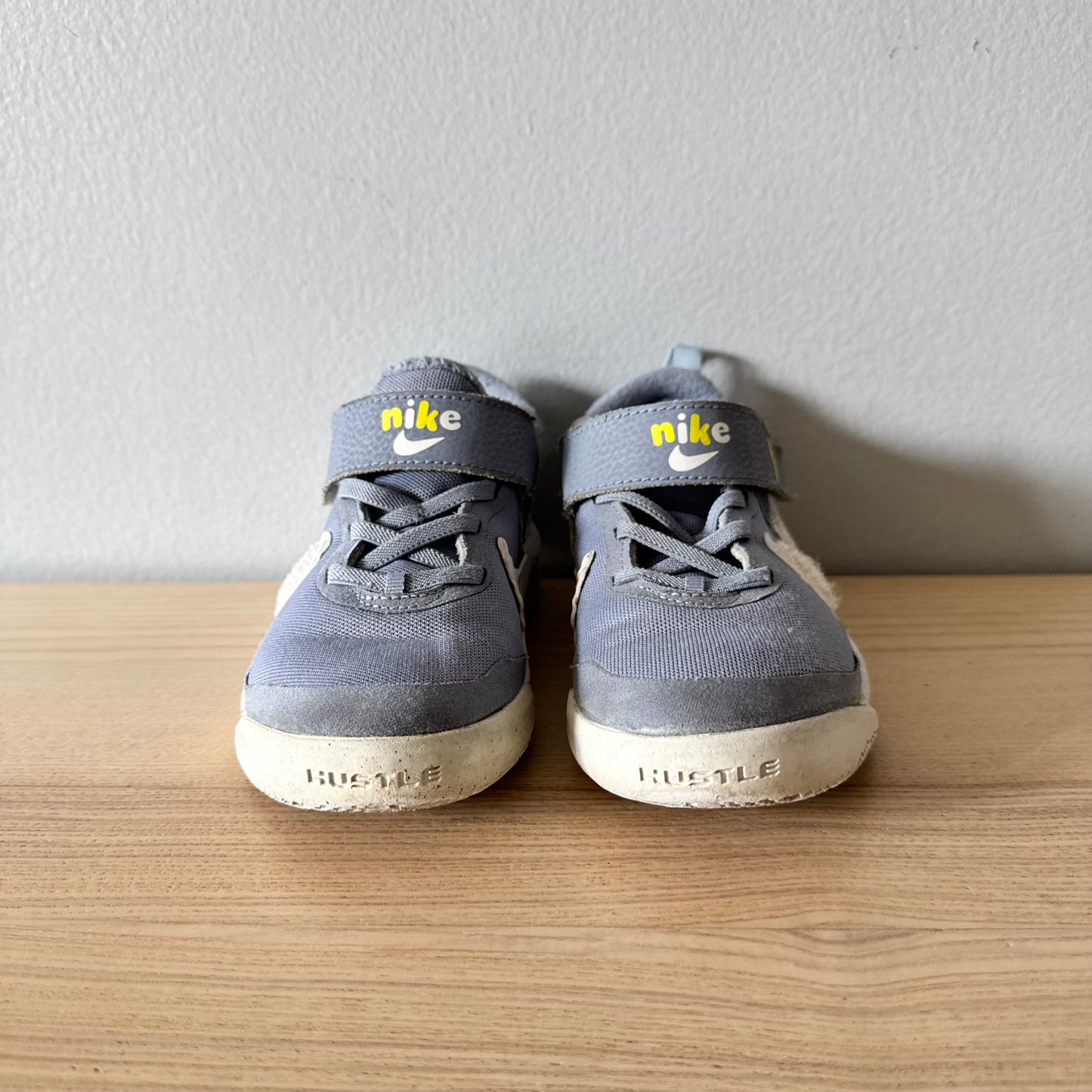 Nike / Sneaker / US12