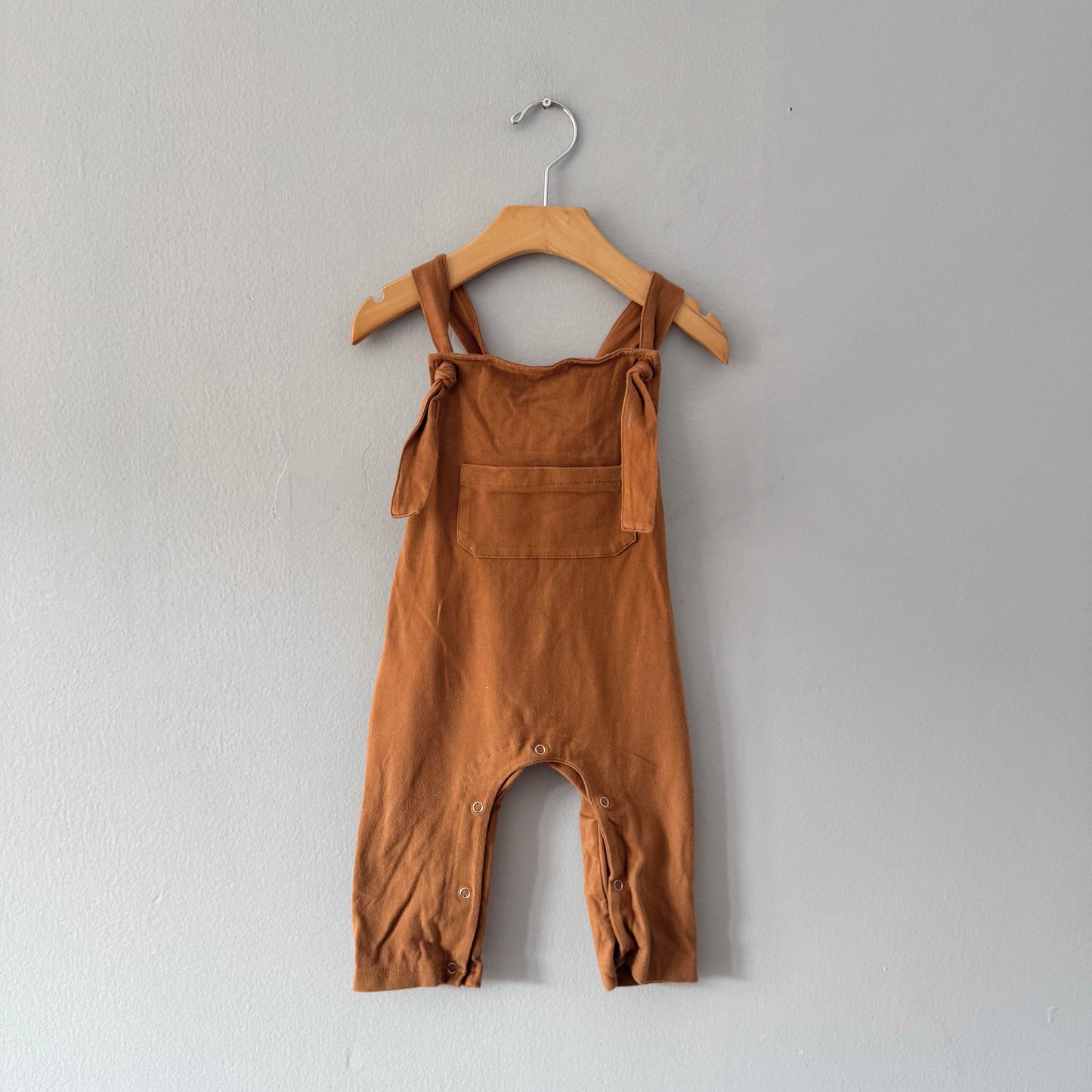 Sans marque / Salopette marron / 3T