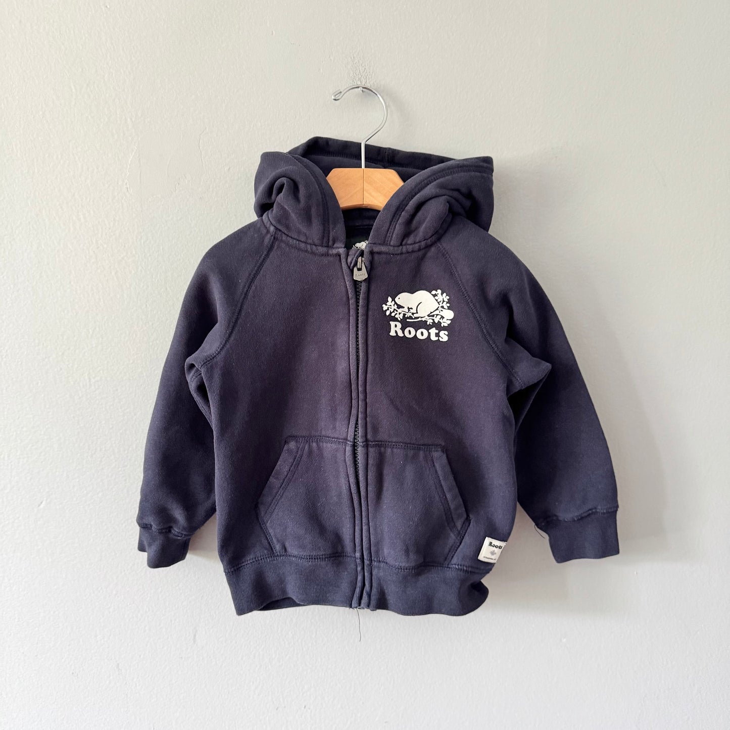 Roots / Navy zip up hoodie / 3T