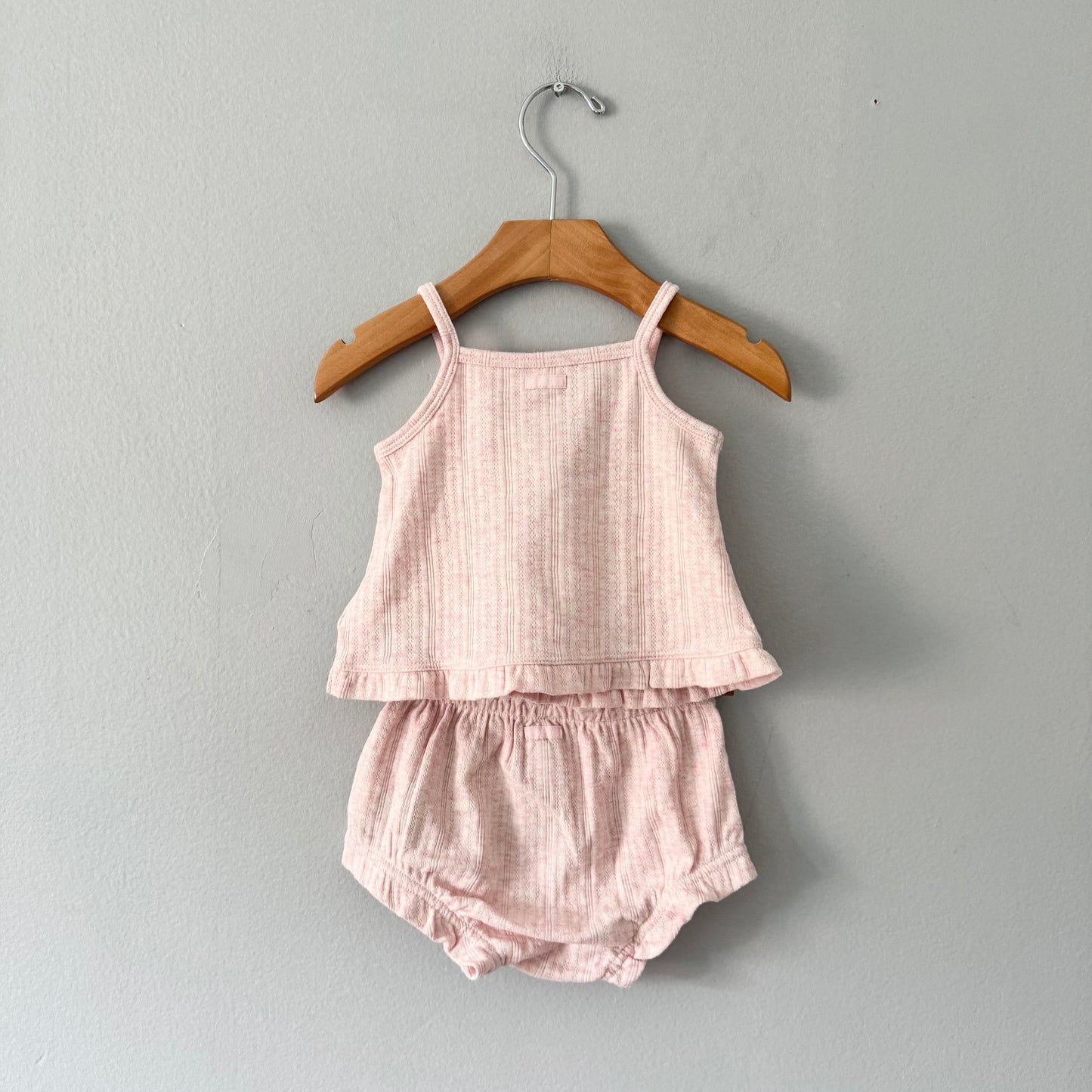 Gap / Light pink cami & shorts set / 6-12M