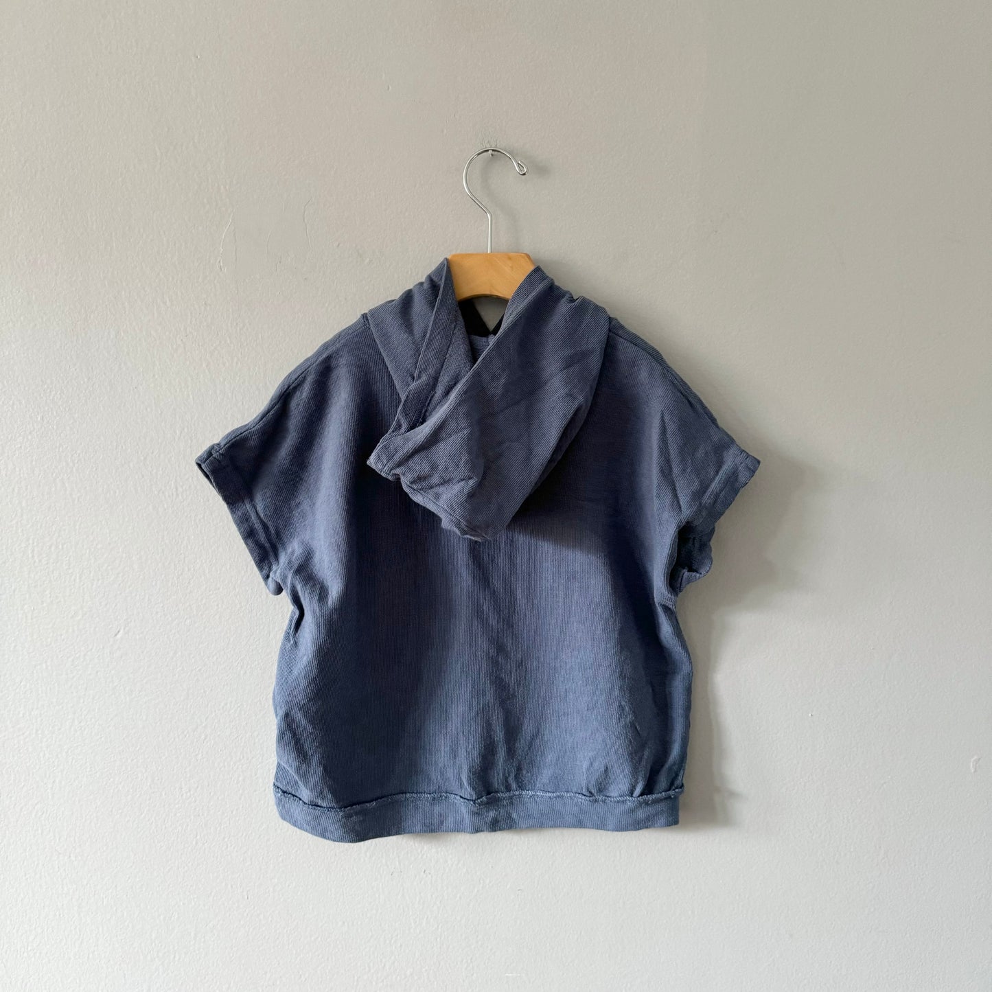 Zara / Blue short sleeve hoodie / 4-5Y