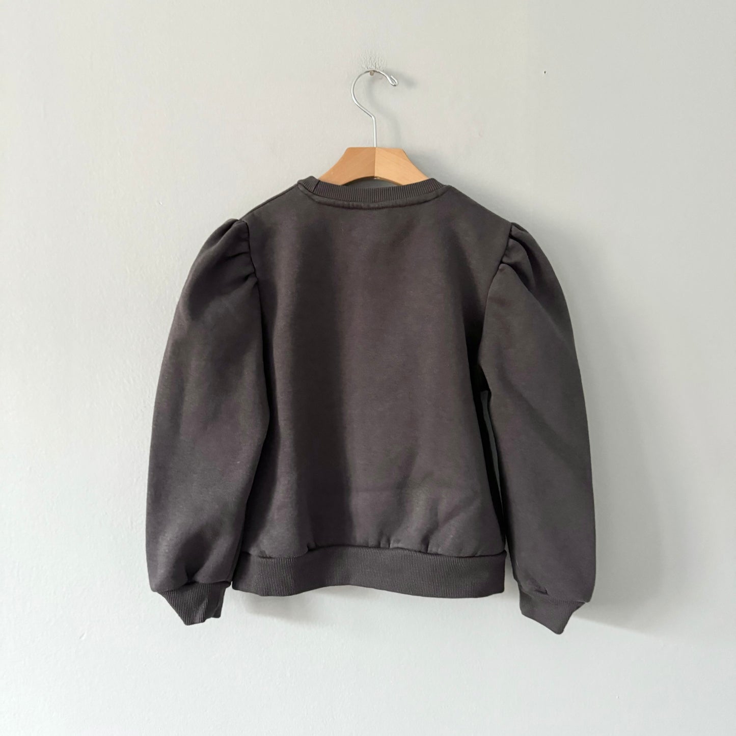 Zara / Dark grey puff shoulder sweatshirt / 8Y