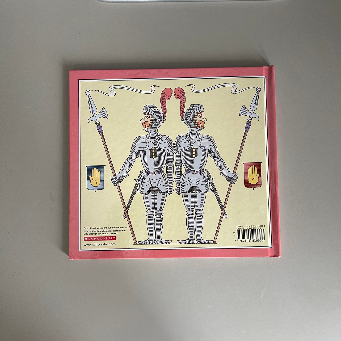 The Marshmallow Incident / Judi and Ron Barrett