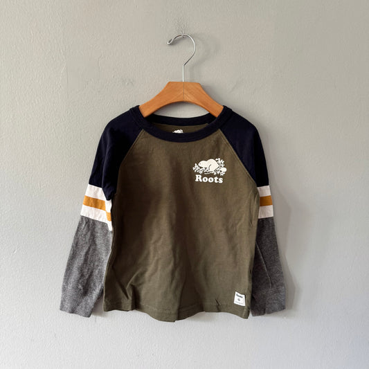 Roots / Khaki x navy raglan shirt / 5T