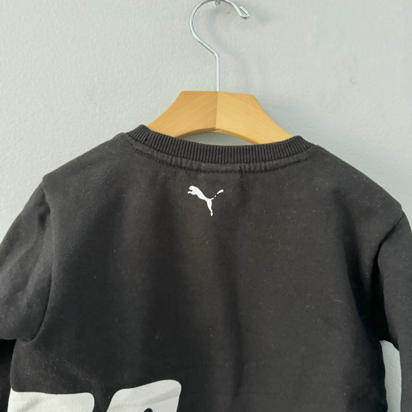 Puma / Black x white logo sweatshirt / 3T