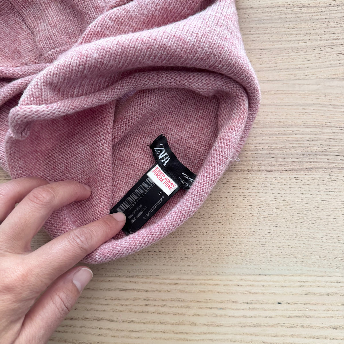 Zara / Pink balaclava / 6-10Y - 2 Available