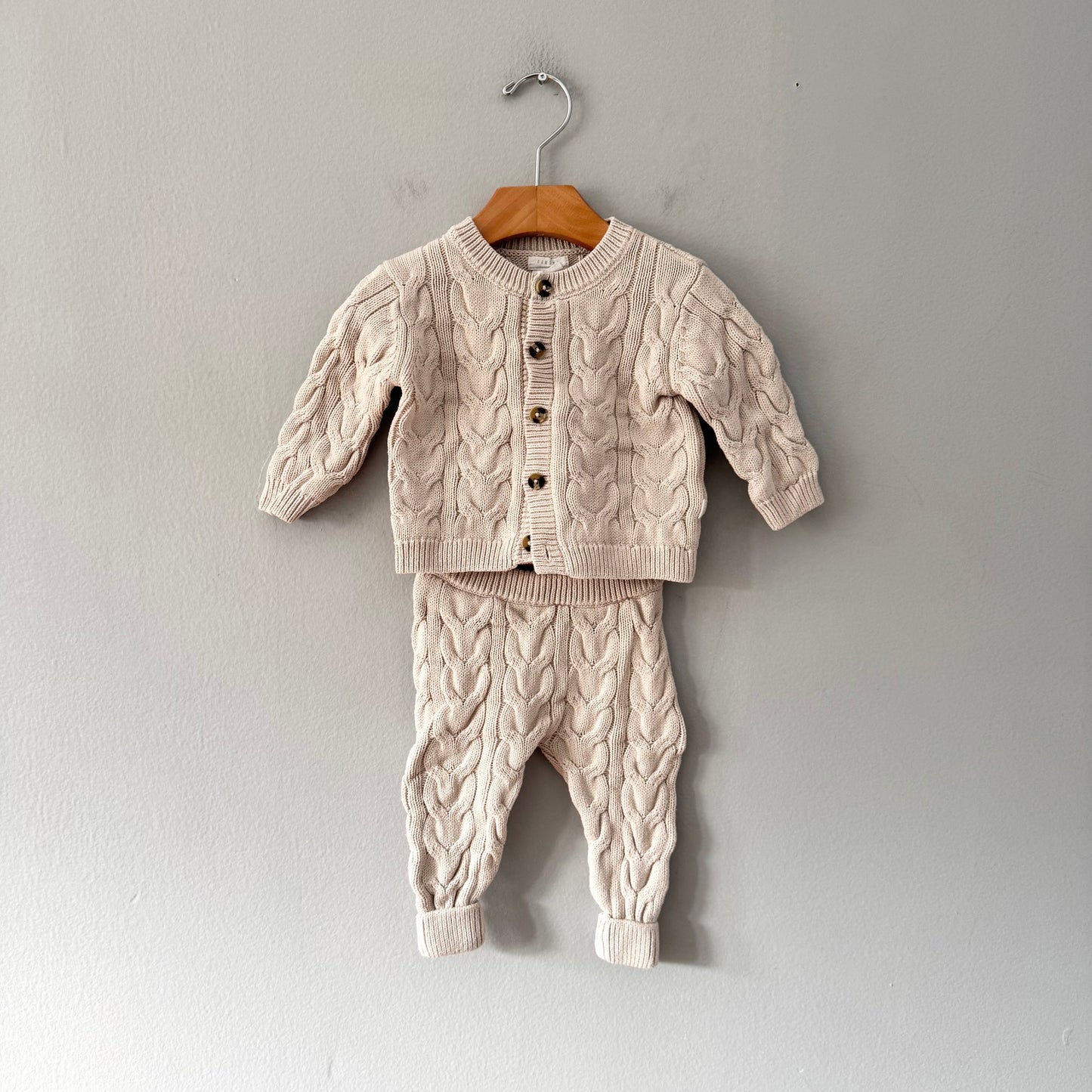 Firsts by petit lem	/ White cable cotton knit set up / 3-6M