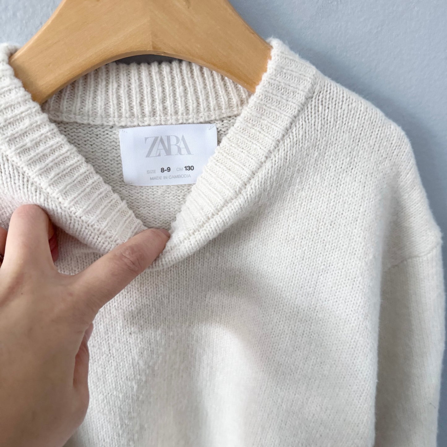 Zara / White knit pullover / 8-9Y