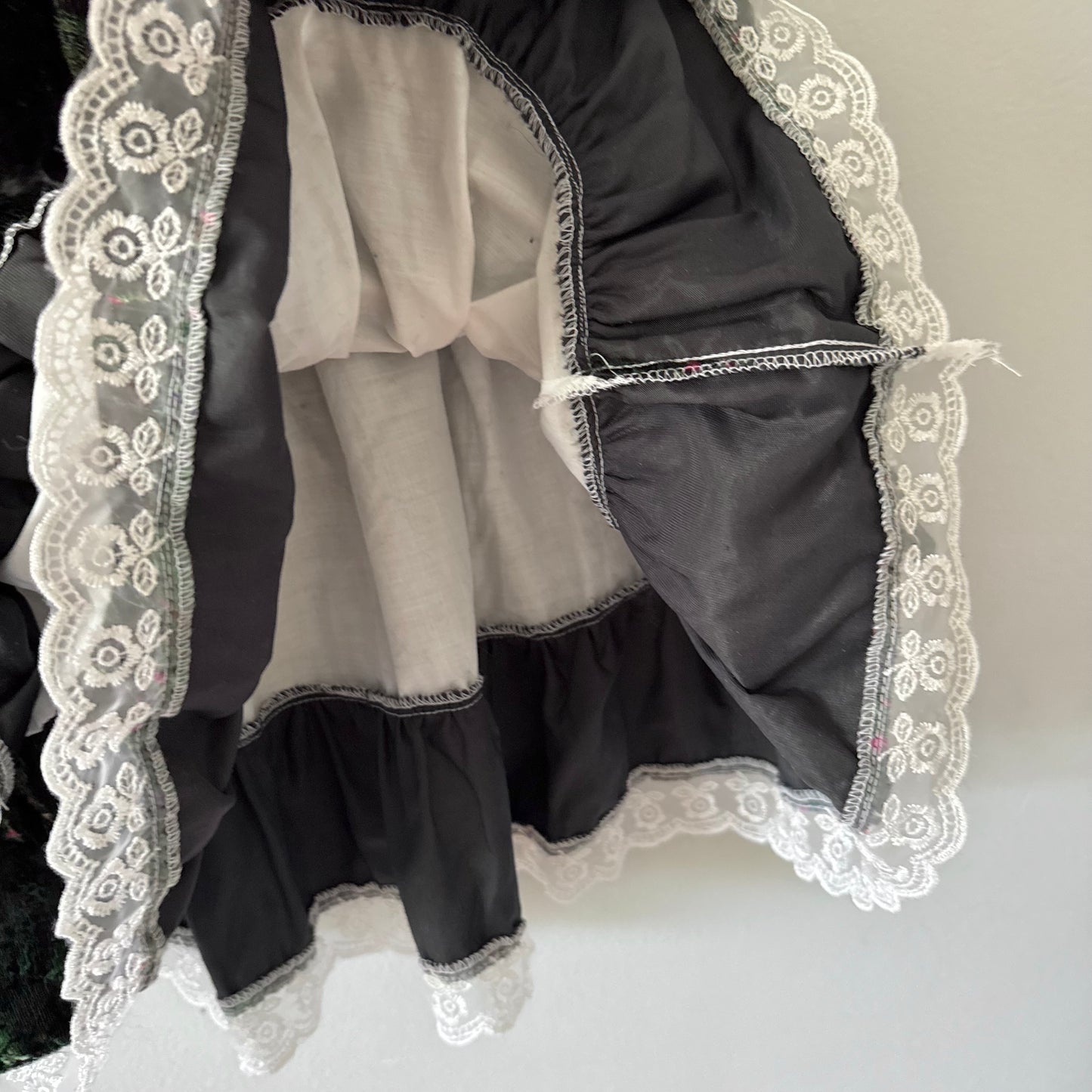 Vintage handmade / Velour skirt / 8Y