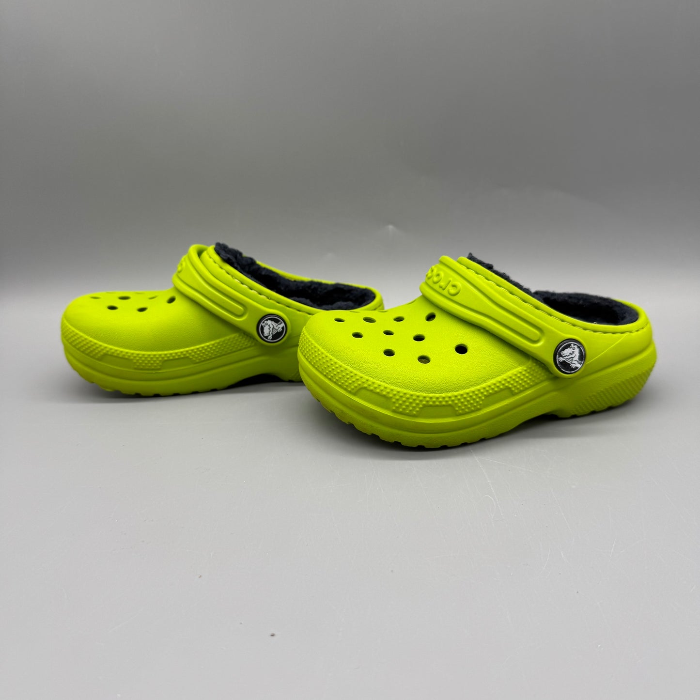 Crocs / Sandals / US9