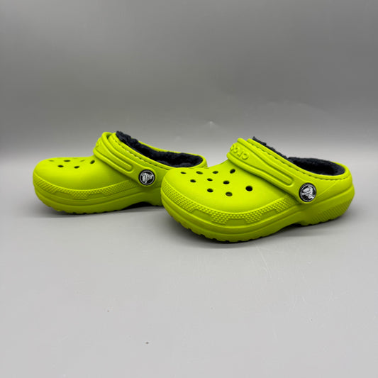 Crocs / Sandals / US9