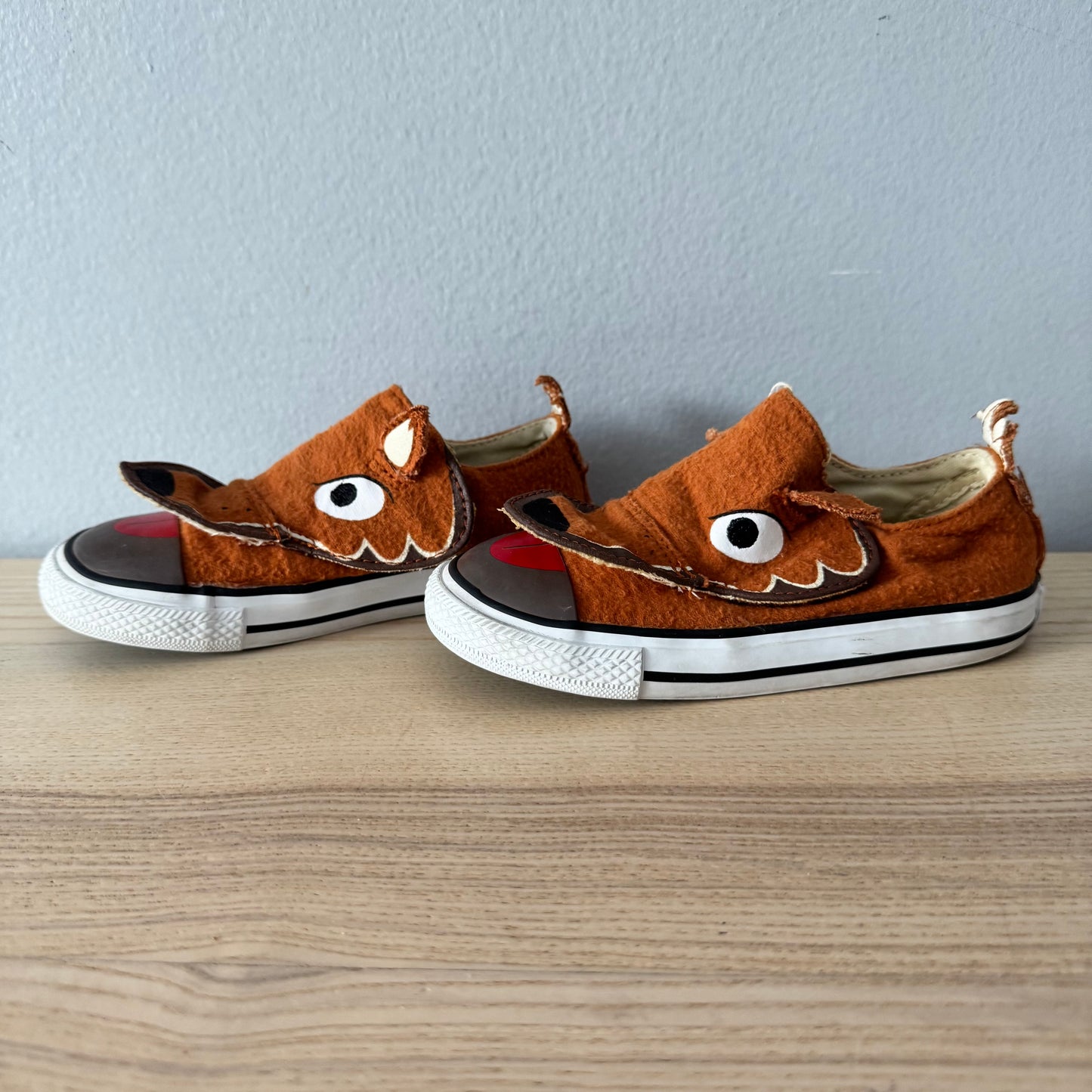 Converse / Chaussures à scratch / US9