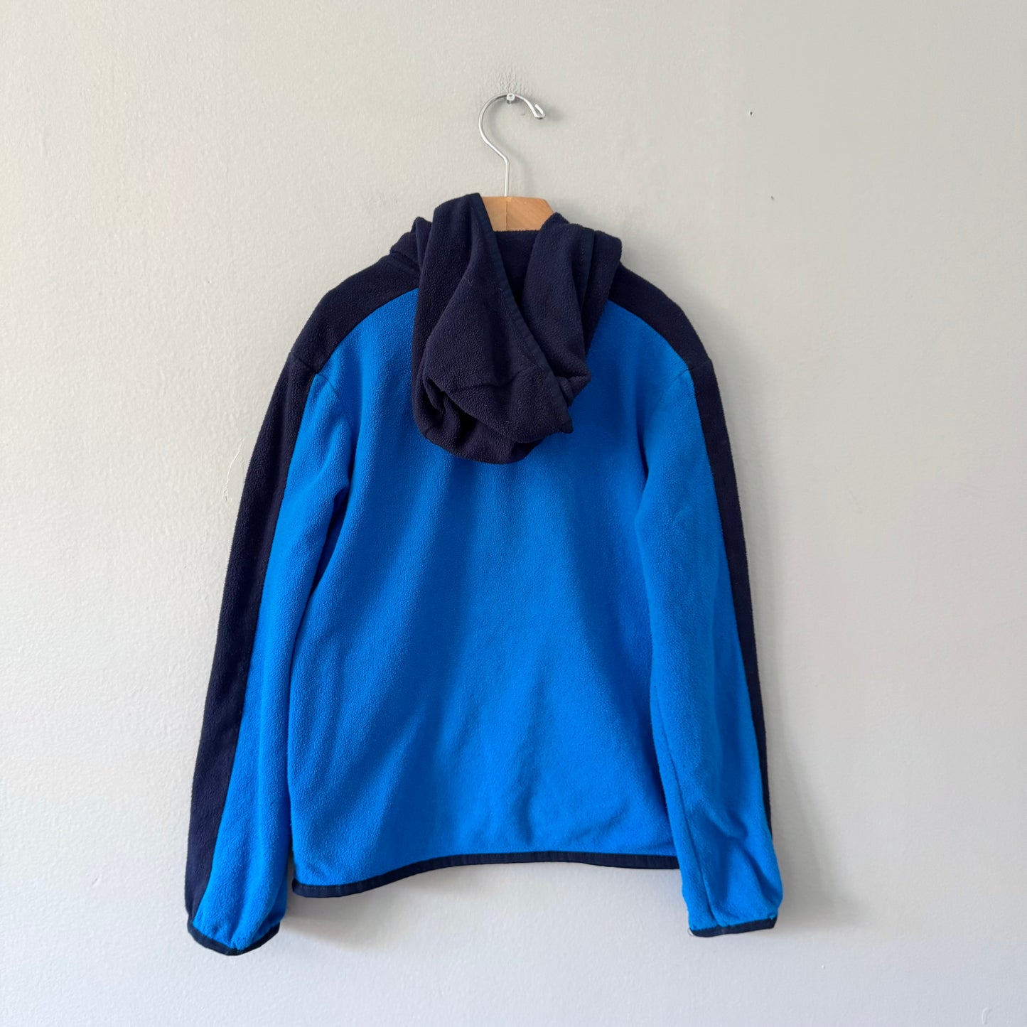 The North Face / Blue thin fleece zip up jacket / 7-8Y