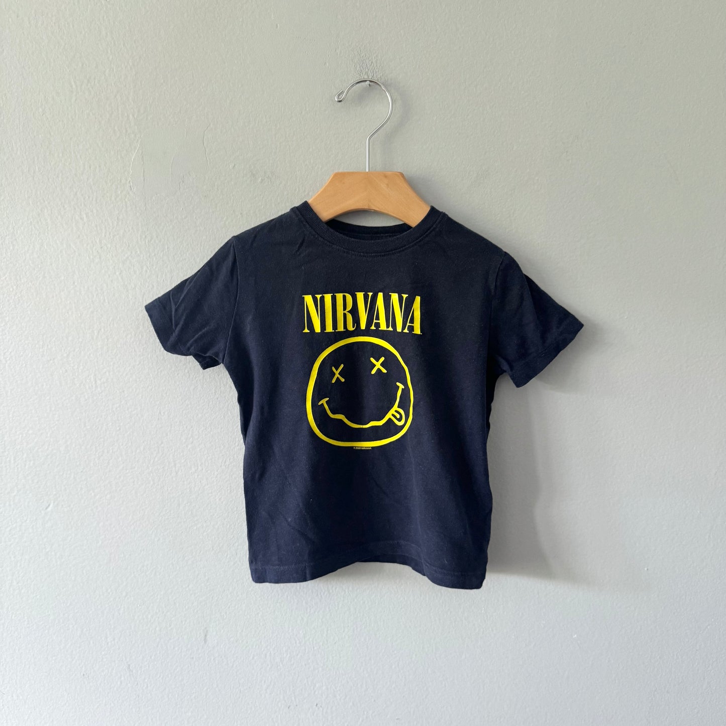 Gap / Nirvana black T-shirt / 2Y
