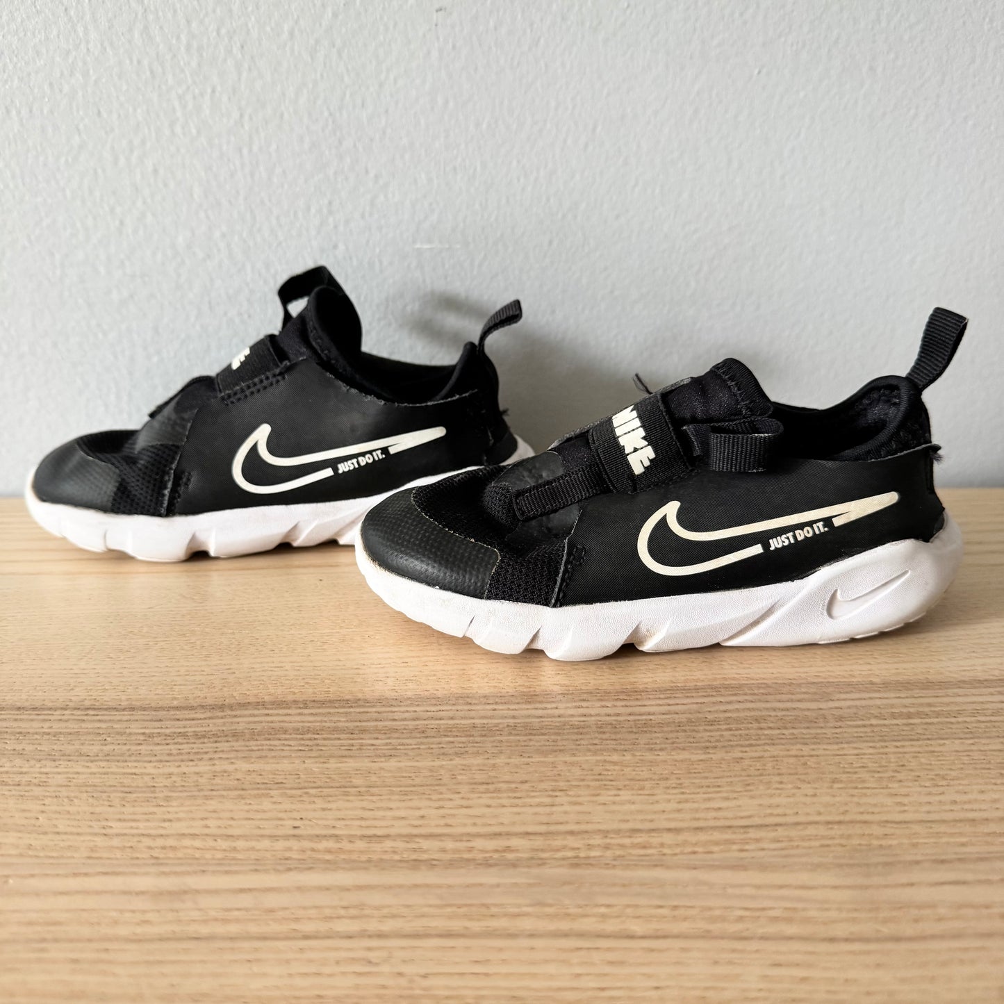 Nike / Sneaker / US10