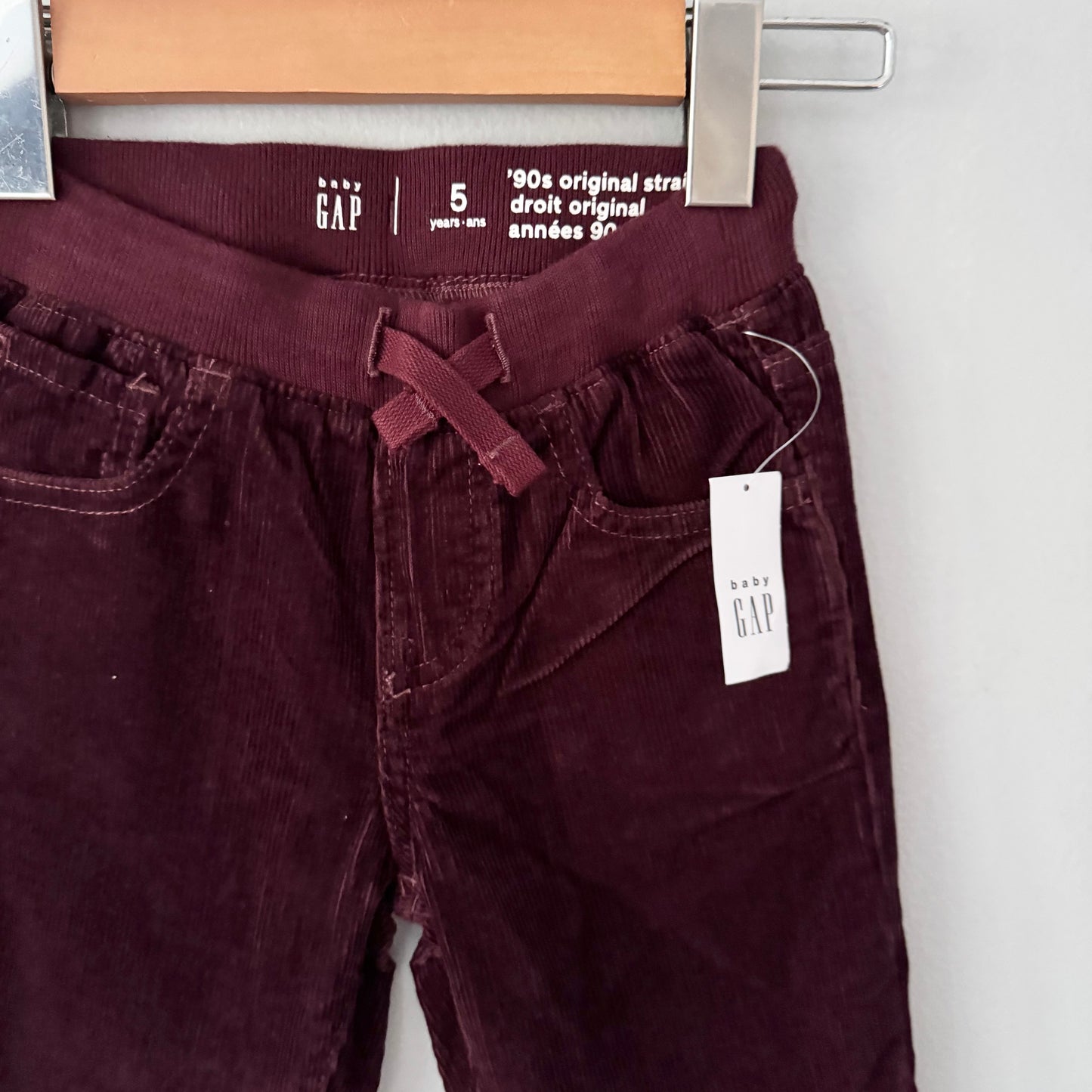 Gap / Burgundy corduroy pants / 5Y - New with tag