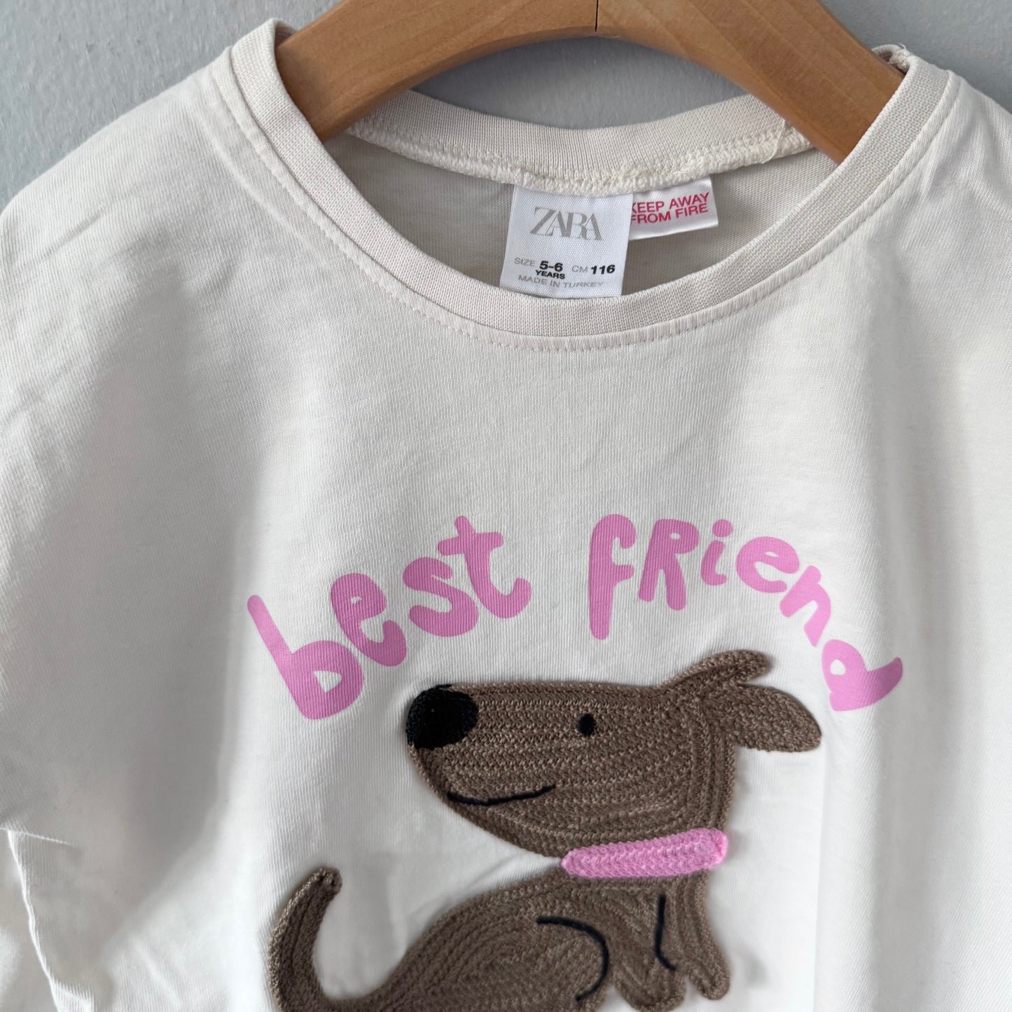 Zara / Haut à manches longues blanc / 5-6 ans