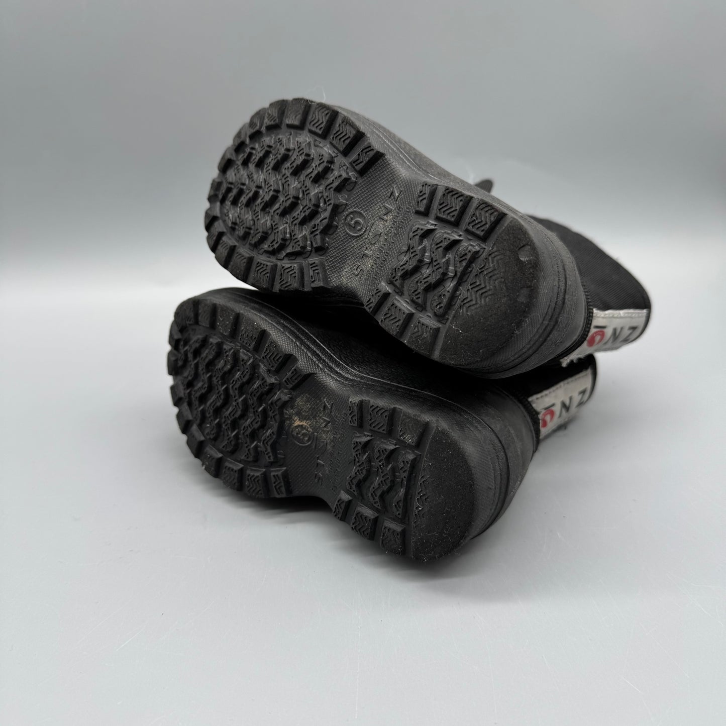 Stonz / Winter Boots / US5