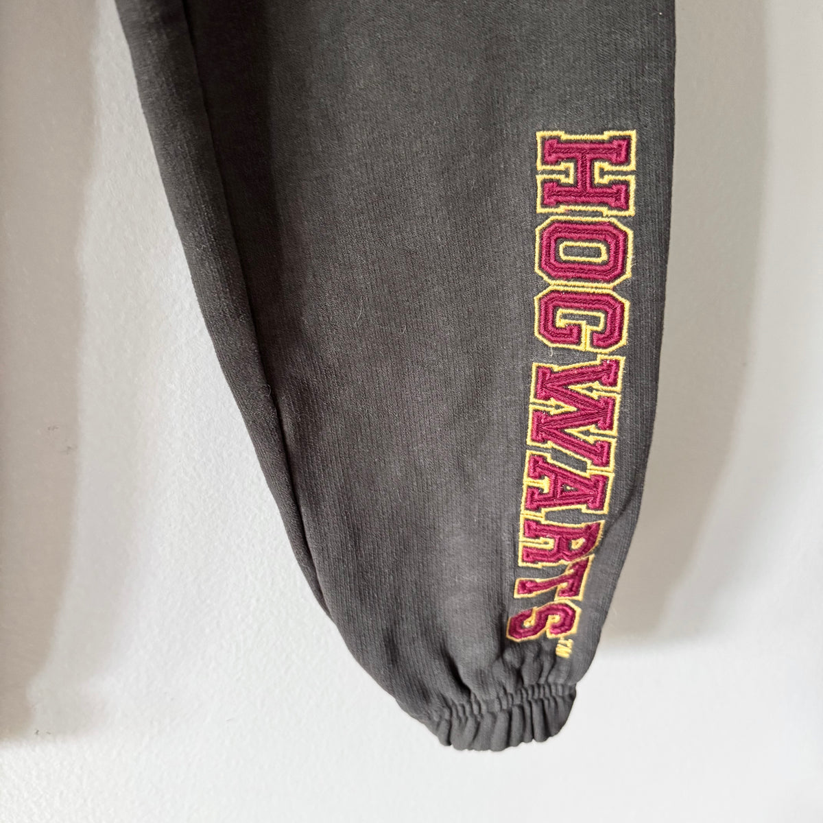 Harry Potter x M&S / Dark grey sweatpants / 7-8Y