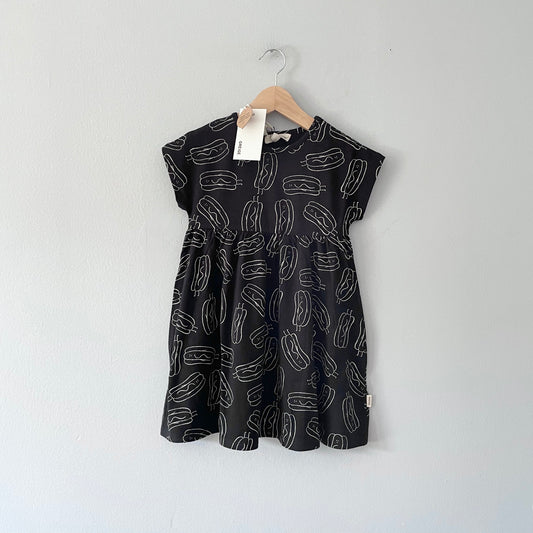 Greige. / The Noa dress / 3T